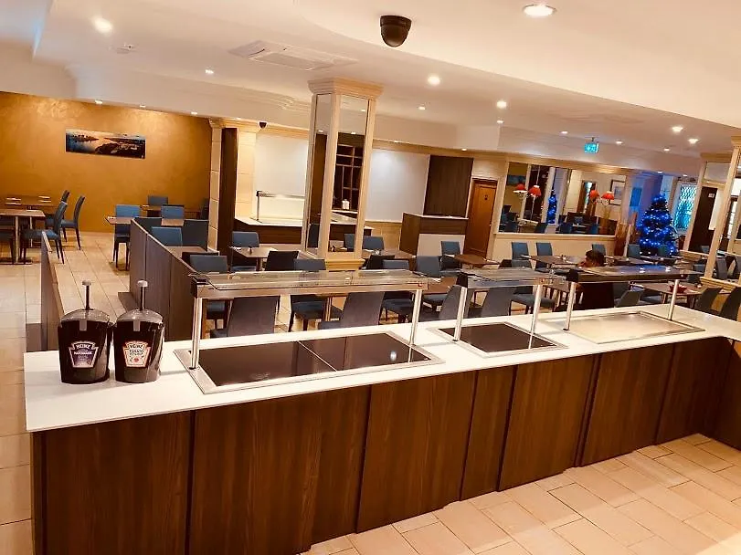Hotel Kennedy Nova Gzira 4*,